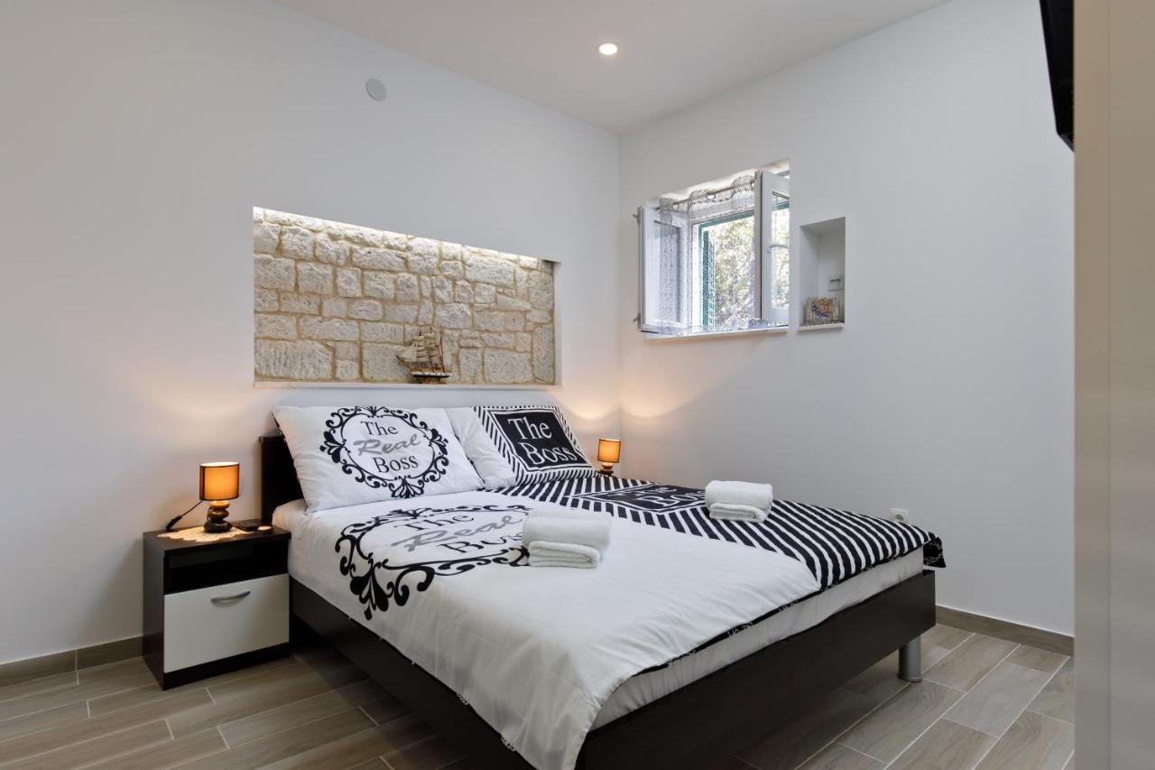 Apartments Stella Spalato Екстер'єр фото