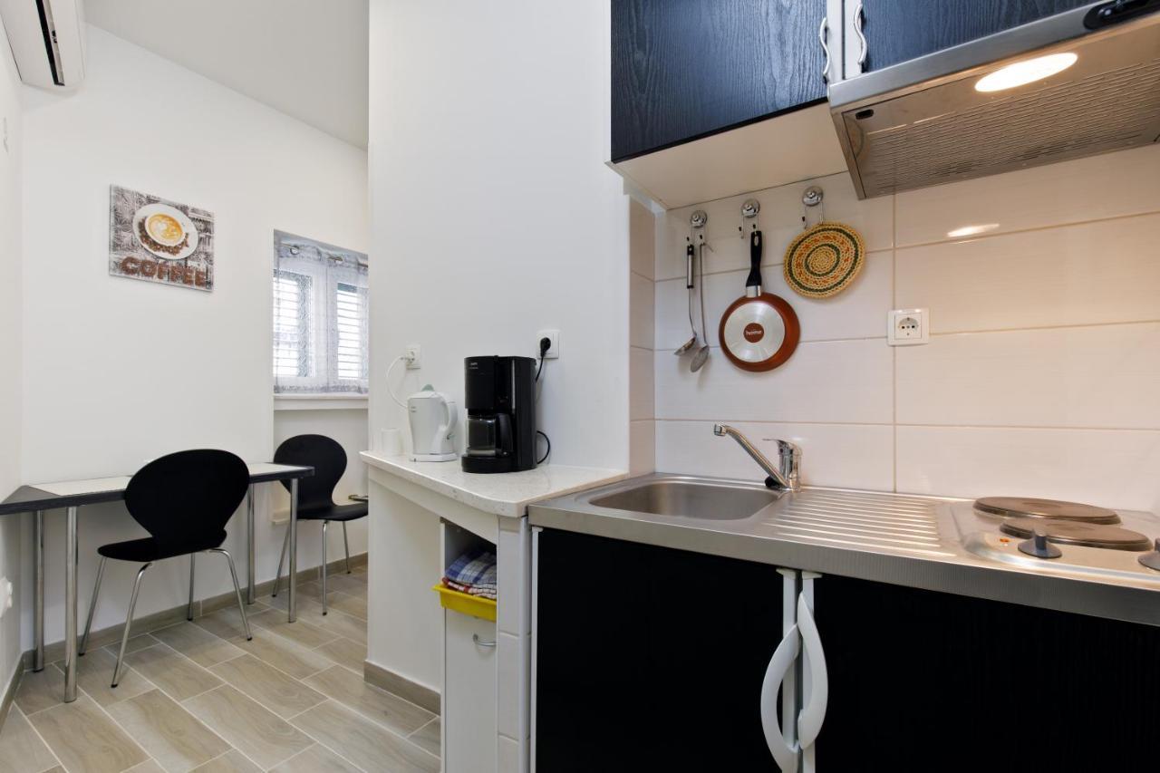 Apartments Stella Spalato Екстер'єр фото