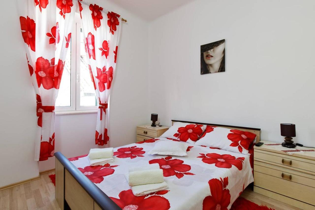 Apartments Stella Spalato Екстер'єр фото